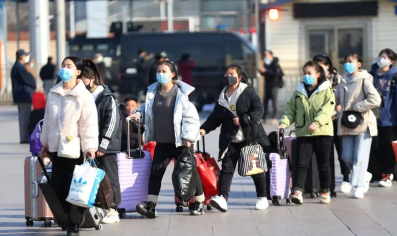 安全！刷臉進(jìn)站、零接觸，助力春運(yùn)防疫！(圖1)