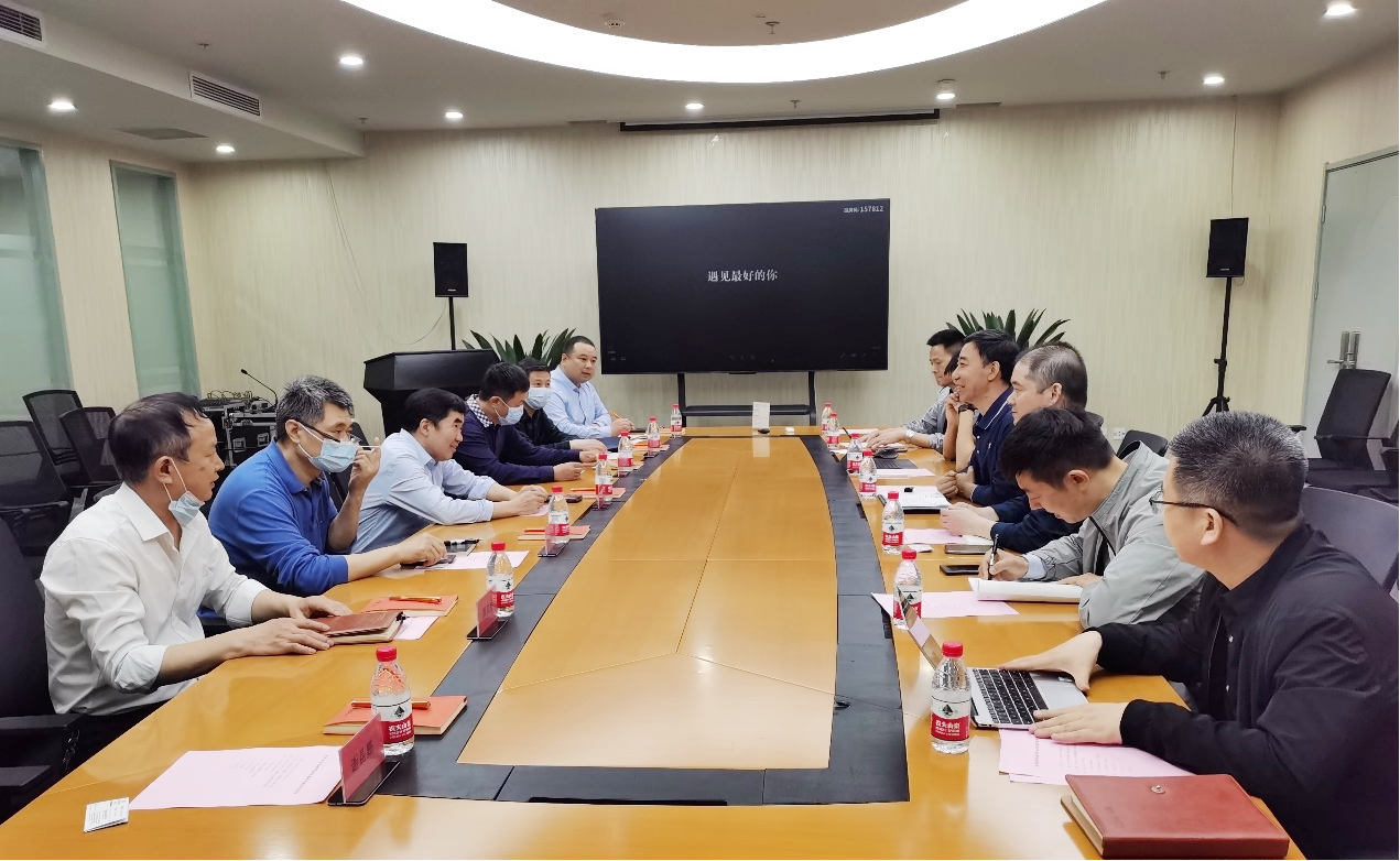 校企協(xié)同 共育共創(chuàng) | 河南財(cái)政金融學(xué)院副校長(zhǎng)王忠勇一行蒞臨新開(kāi)普走訪交流(圖4)